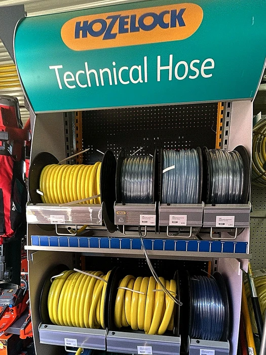 Expositor de mangueras técnicas Hozelock